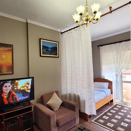 Metropolitan Apartments - City Center Тирана Экстерьер фото