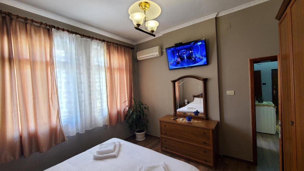 Metropolitan Apartments - City Center Тирана Экстерьер фото