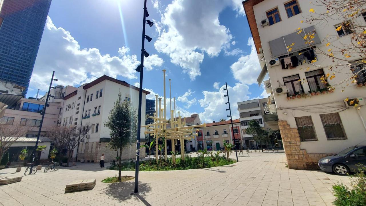 Metropolitan Apartments - City Center Тирана Экстерьер фото